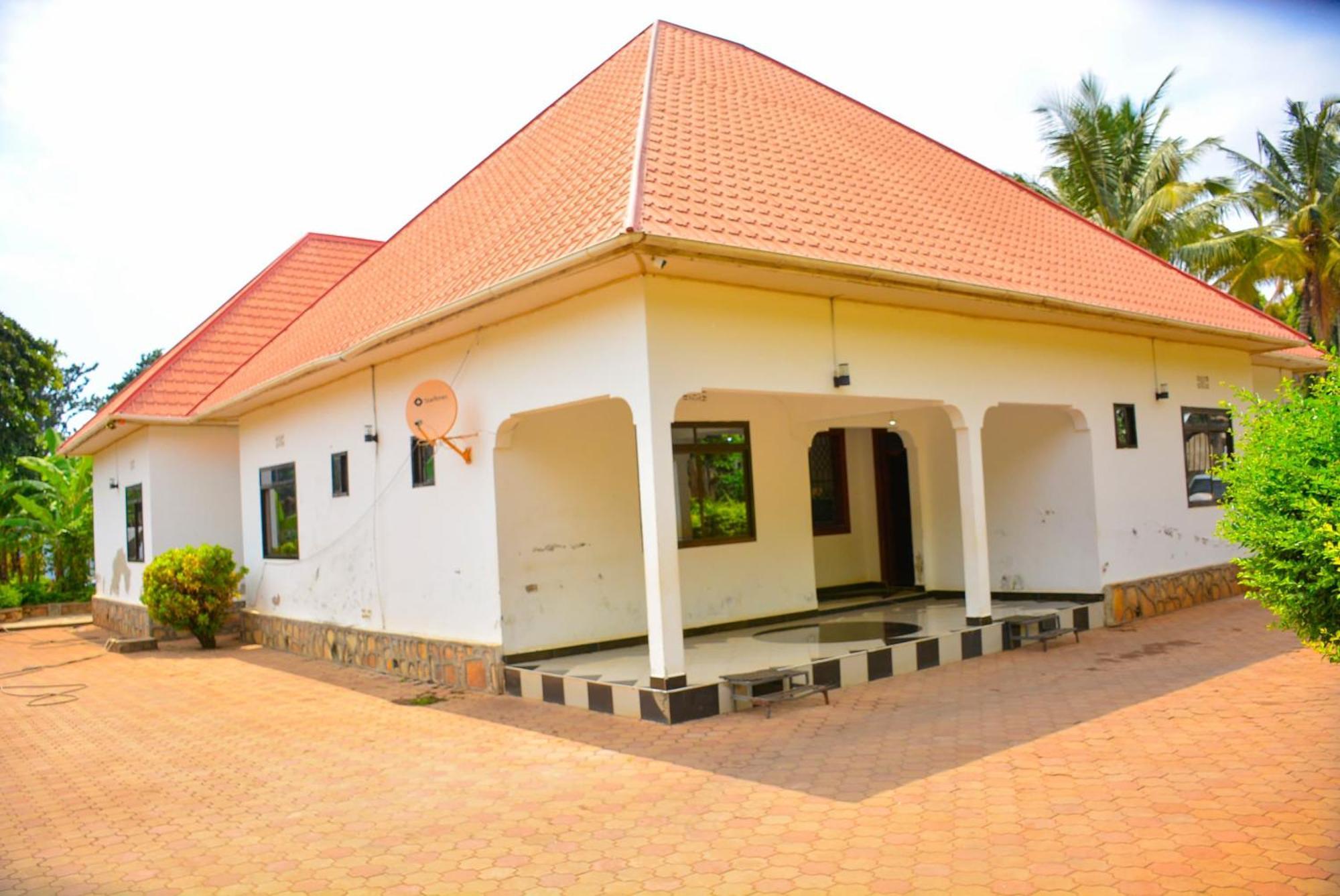 Parkbridge Resort Mto wa Mbu Esterno foto